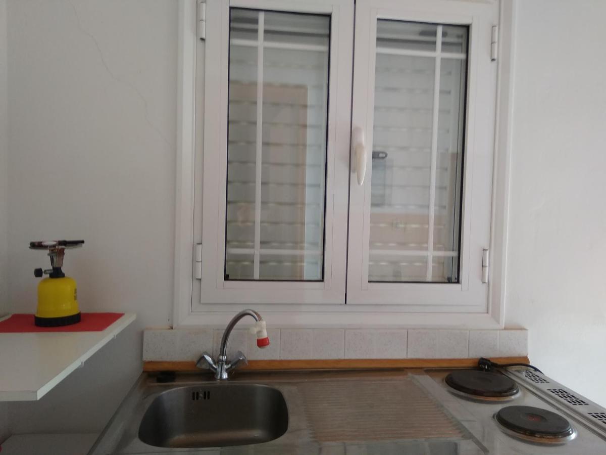 Valta'S Room 2 Paleros 外观 照片